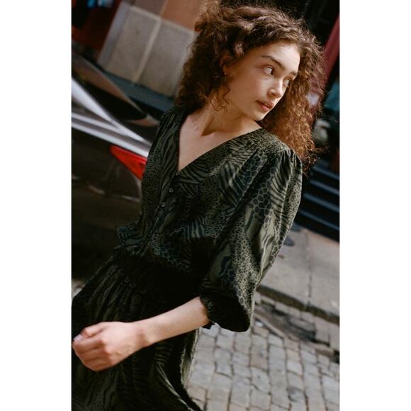 Rails Zana Animal Print Smocked Long Sleeve Minidress Size Large New with Tags - Picture 4 of 8